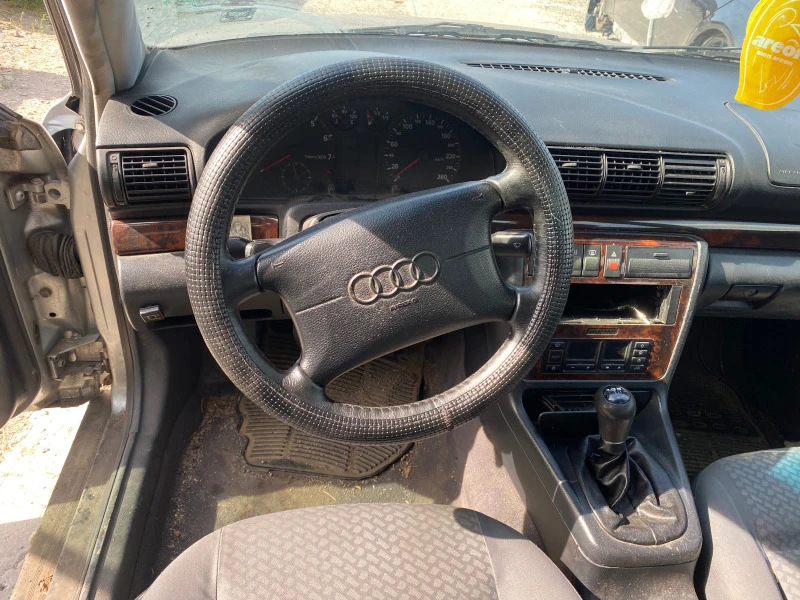 Audi A4 1.8, снимка 9 - Автомобили и джипове - 41125146