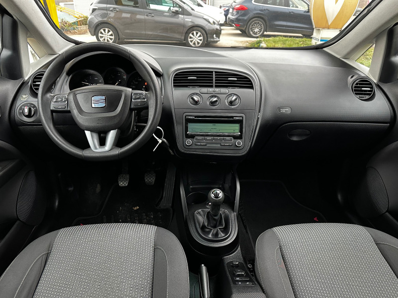 Seat Altea XL 1.6 TDi, снимка 5 - Автомобили и джипове - 43411484