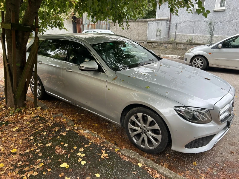 Mercedes-Benz E 200 Комби, снимка 6 - Автомобили и джипове - 47202914