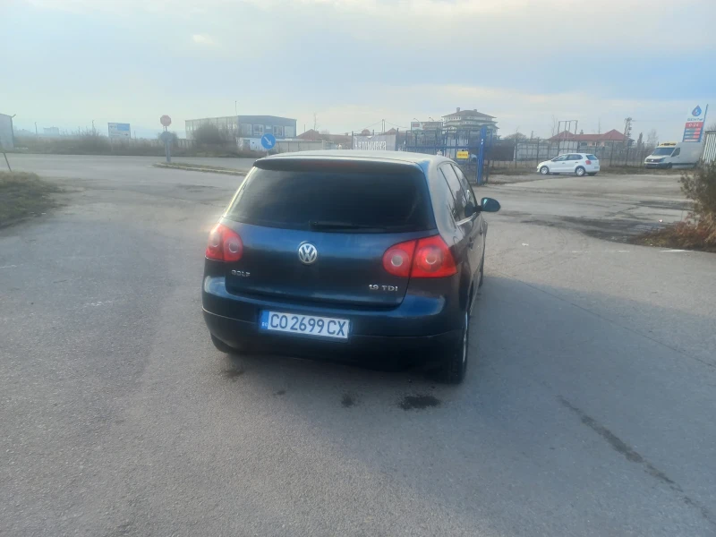 VW Golf, снимка 4 - Автомобили и джипове - 47829124