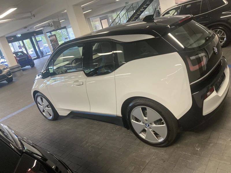 BMW i3 120ah в ГАРАНЦИЯ , снимка 9 - Автомобили и джипове - 47850852