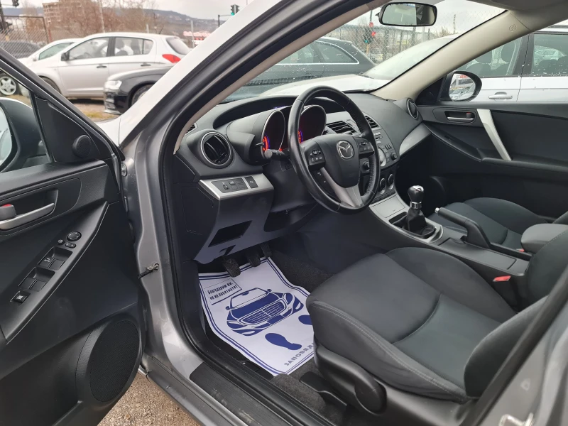 Mazda 3 1.6d/115hp, снимка 6 - Автомобили и джипове - 49565062