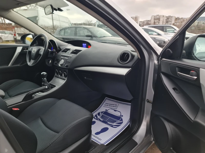 Mazda 3 1.6d/115hp, снимка 10 - Автомобили и джипове - 49565062