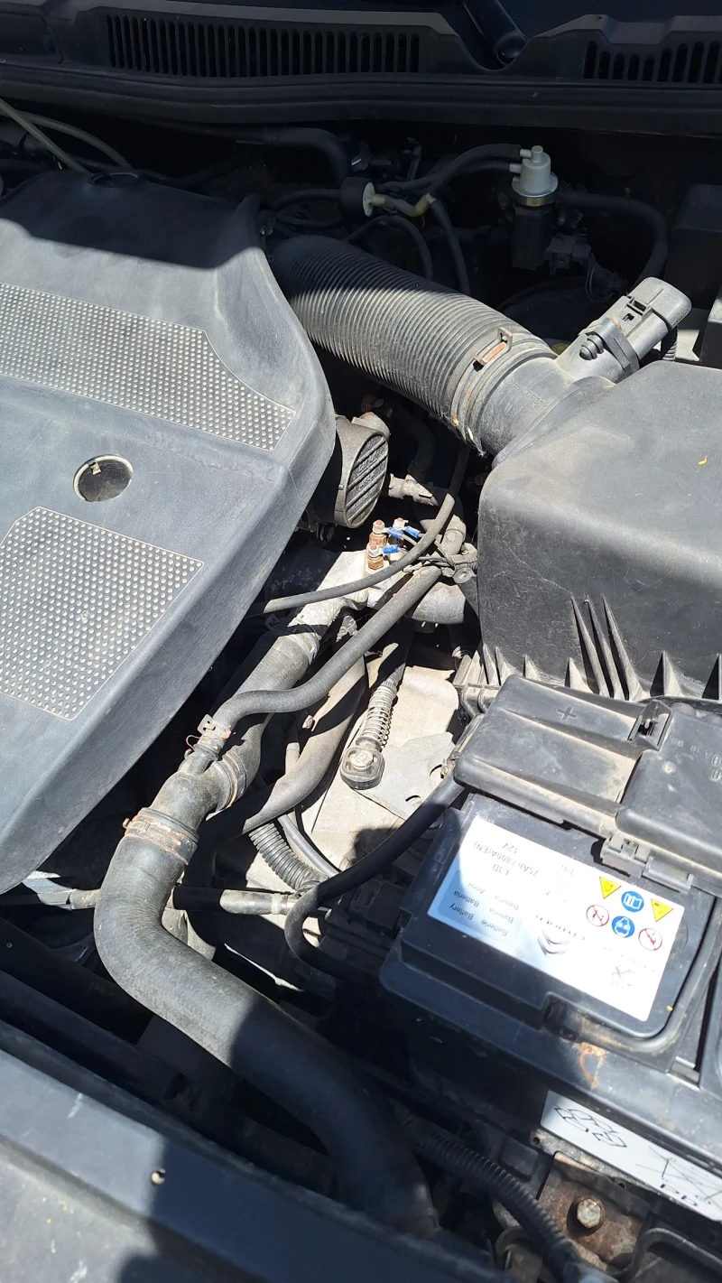 VW Golf МК4, снимка 11 - Автомобили и джипове - 52528633