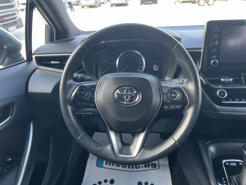 Toyota Corolla   1.8 Hybrid, снимка 16 - Автомобили и джипове - 51419155