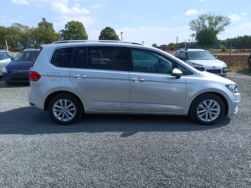 VW Touran 2.0 150 автомат алкантара нави, снимка 4 - Автомобили и джипове - 51514763