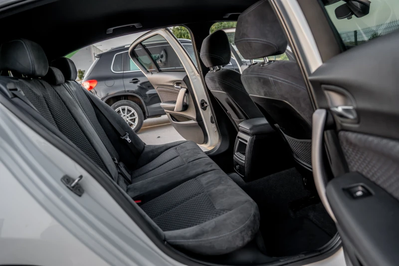 BMW 118 Msport LED, снимка 12 - Автомобили и джипове - 52206052