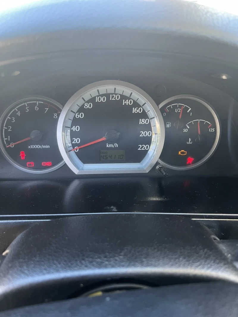 Chevrolet Lacetti 1.6 газ, снимка 8 - Автомобили и джипове - 51967550