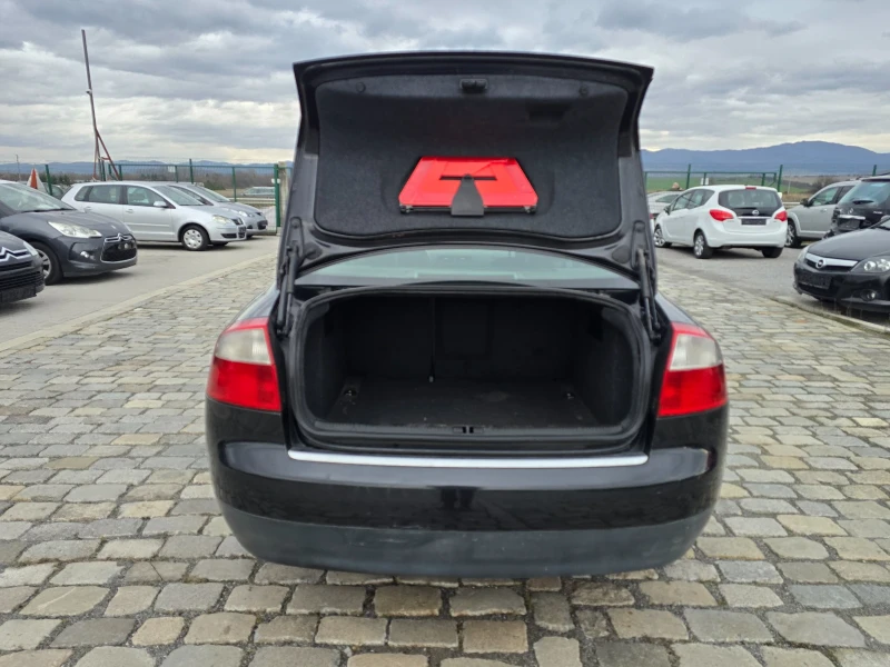 Audi A4 1.9TDI 131 кс СЕДАН , снимка 9 - Автомобили и джипове - 52556660