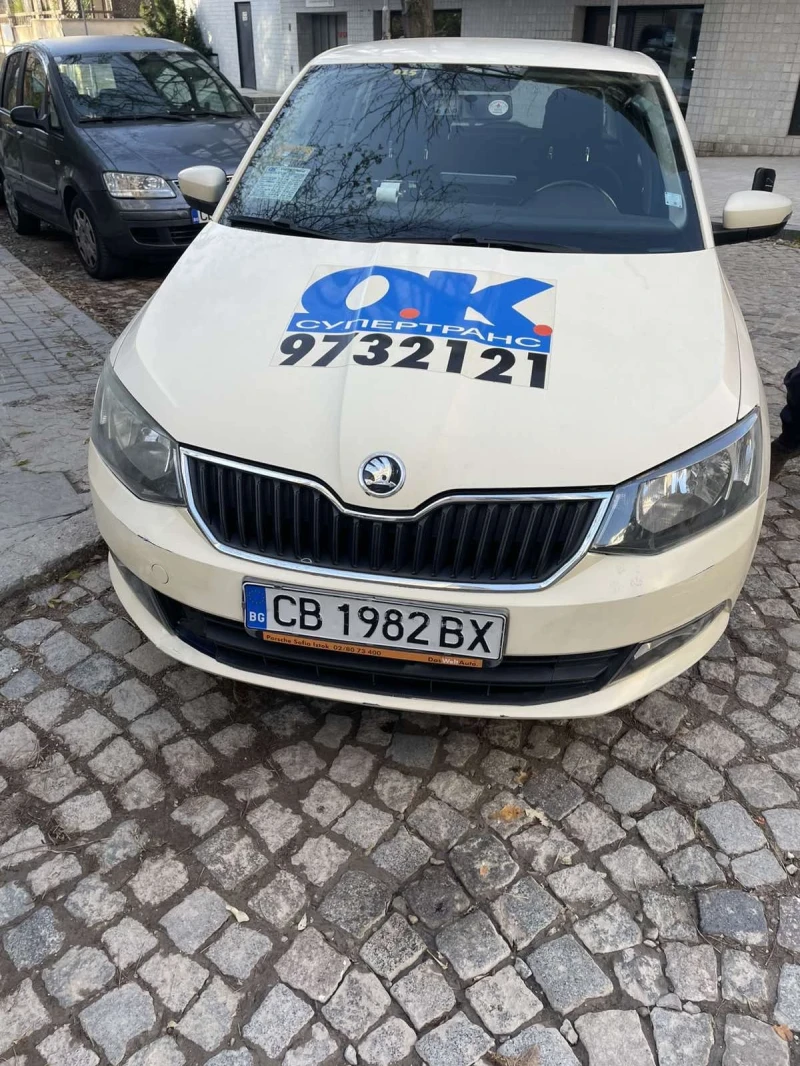 Skoda Fabia, снимка 3 - Автомобили и джипове - 52656450