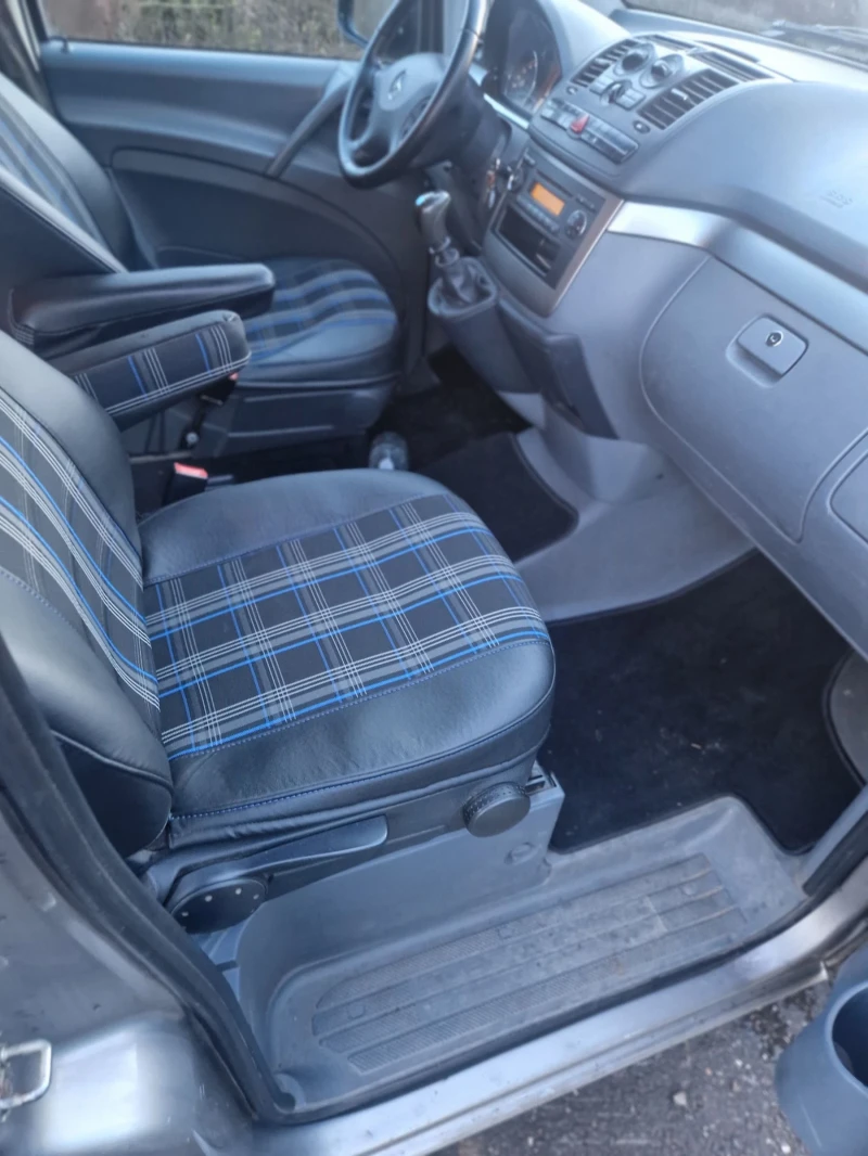 Mercedes-Benz 220 Vito 