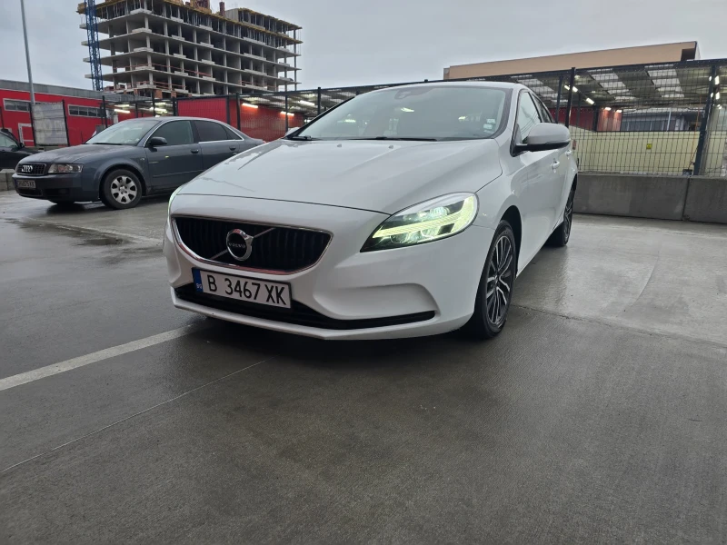 Volvo V40
