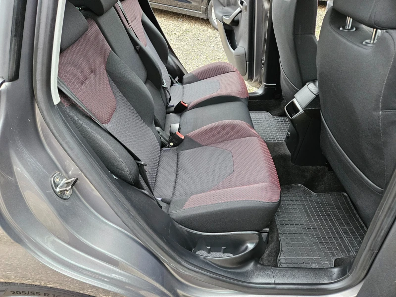 Seat Altea 1.9TDI 105кс. , снимка 11 - Автомобили и джипове - 53010963