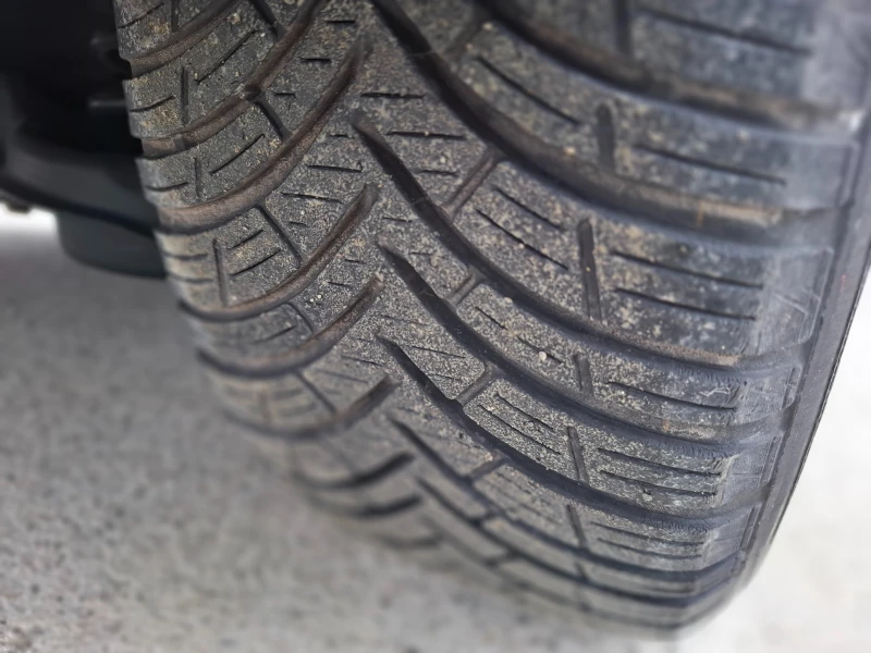 Ford Focus 1, 6i газ Италия, снимка 14 - Автомобили и джипове - 53124505