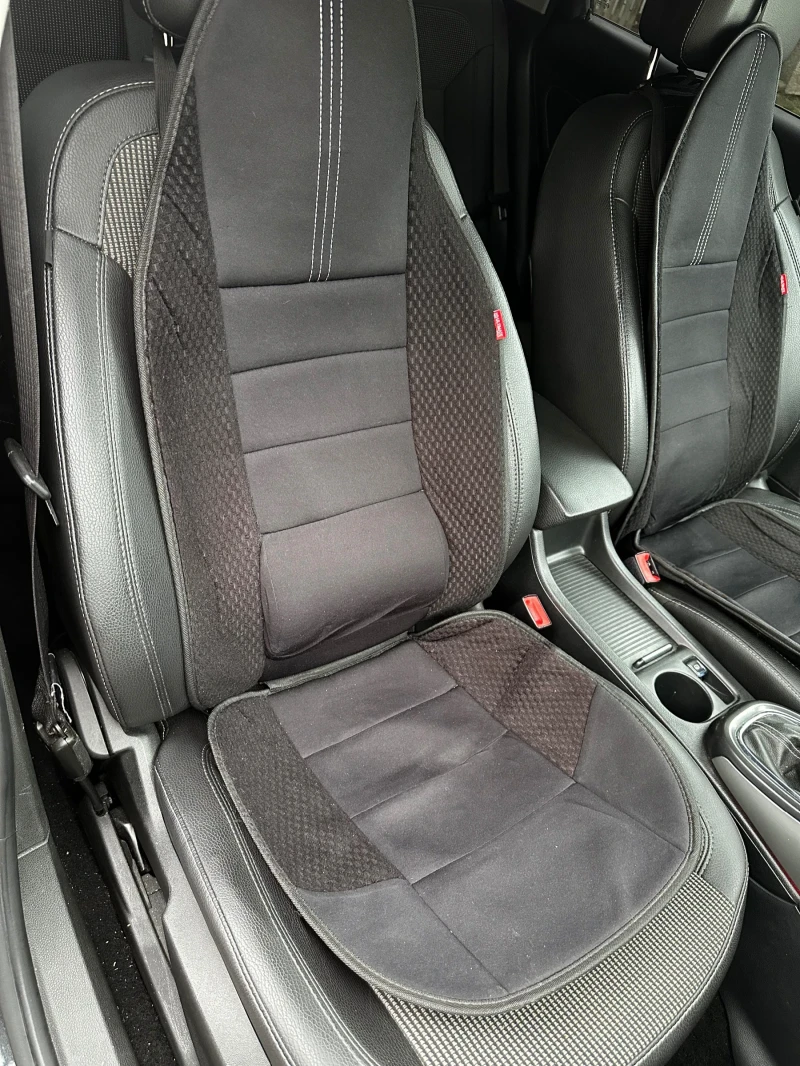 Opel Astra 1.4 Turbo, снимка 6 - Автомобили и джипове - 53322838