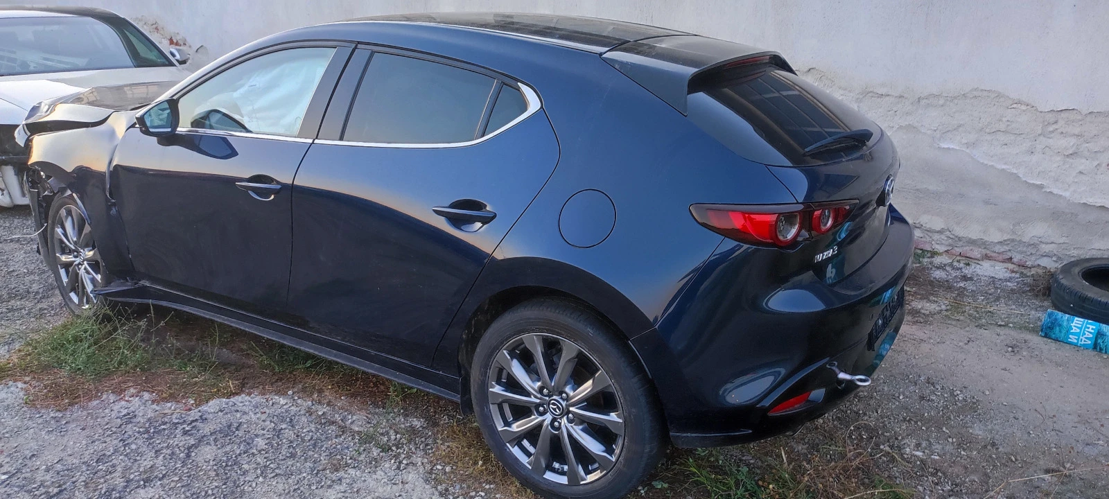 Mazda 3 2.0 M-Hybrid - изображение 3