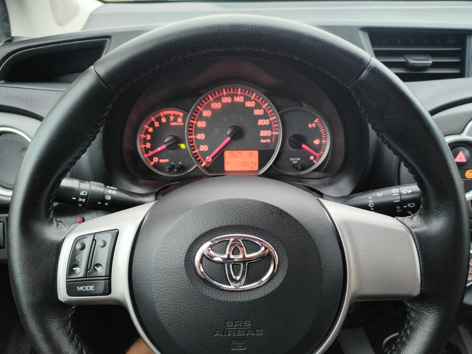 Toyota Yaris 1.0i/Gaz/BRC | Mobile.bg � ����������� 12