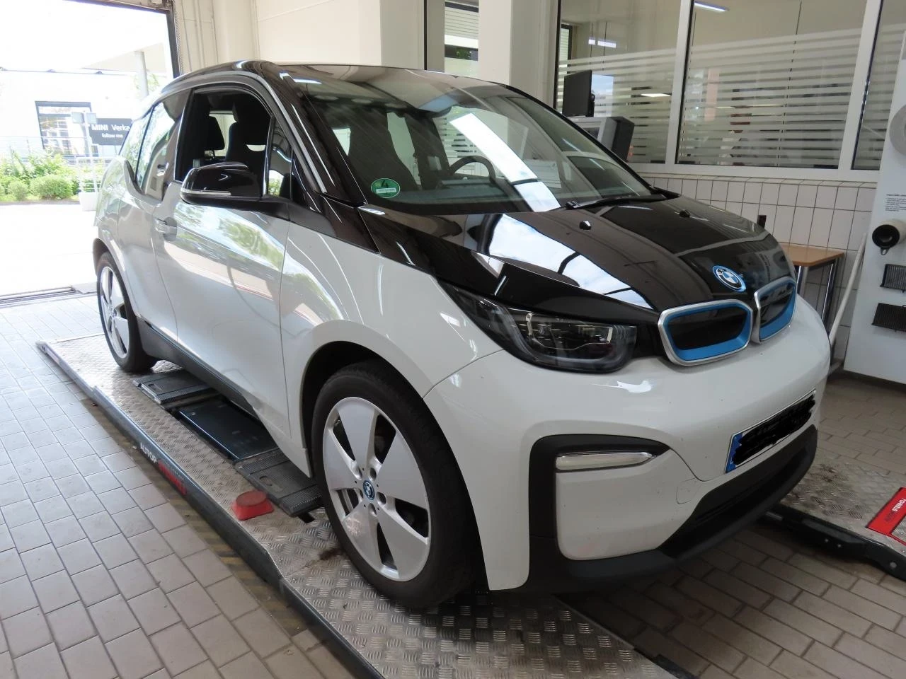 BMW i3 120ah в ГАРАНЦИЯ  - изображение 5