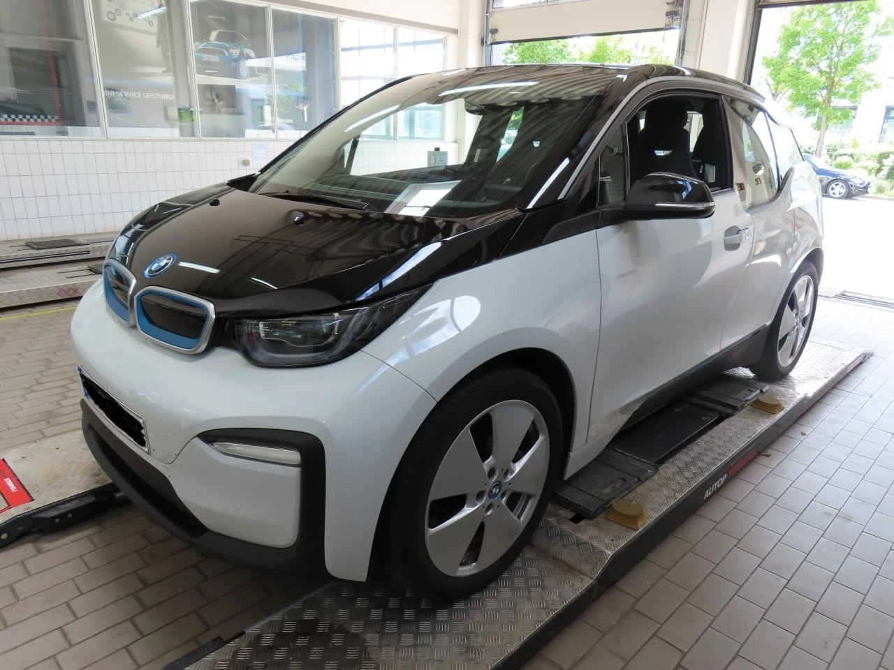 BMW i3 120ah в ГАРАНЦИЯ  - изображение 6