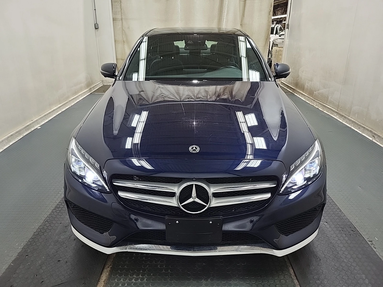 Mercedes-Benz C 300 АМГ ПАКЕТ* АМБИЕНТ* ПАНОРАМА*  - изображение 2