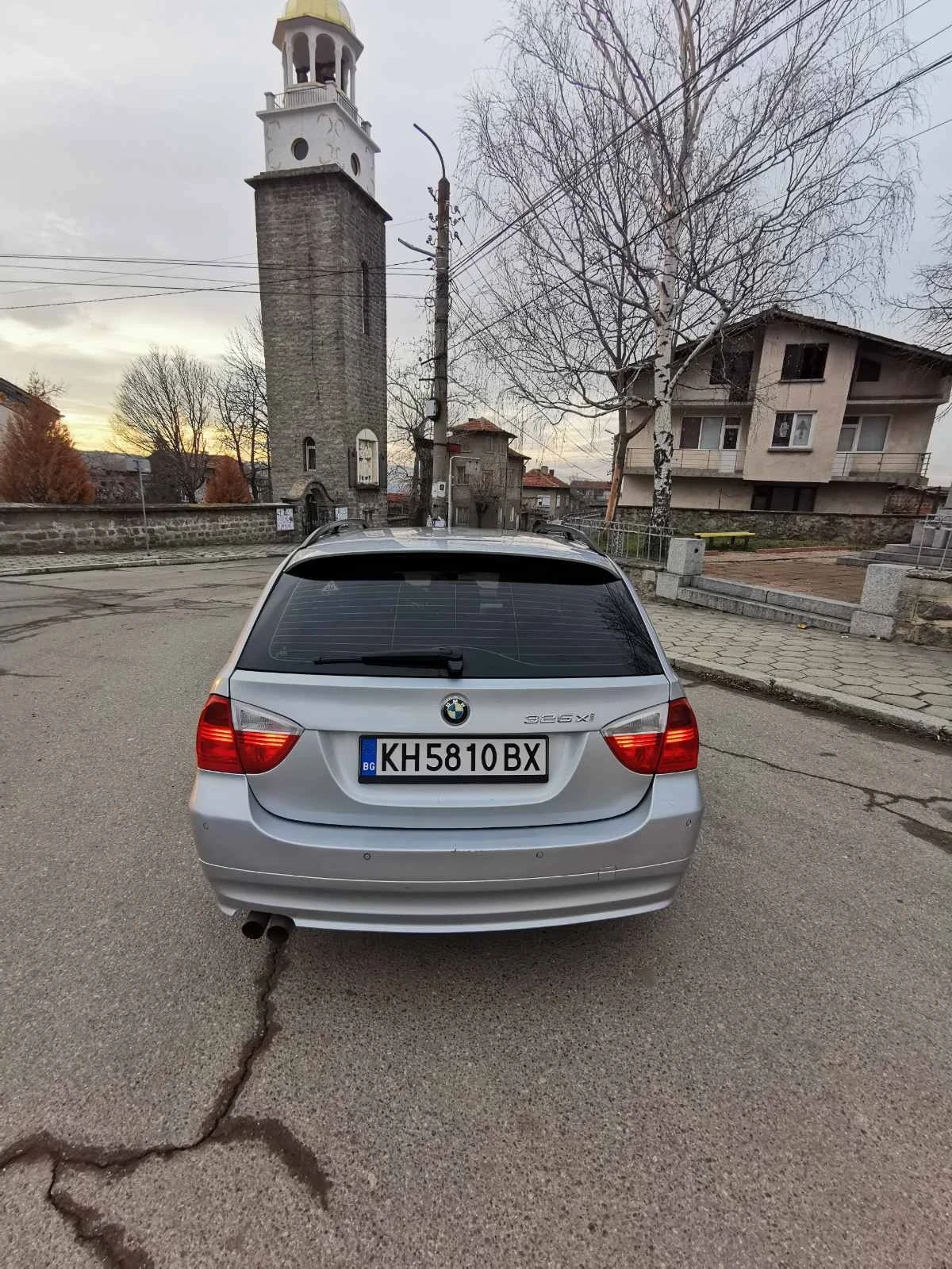 BMW 325 Xi ОБСЛУЖЕНА - изображение 4