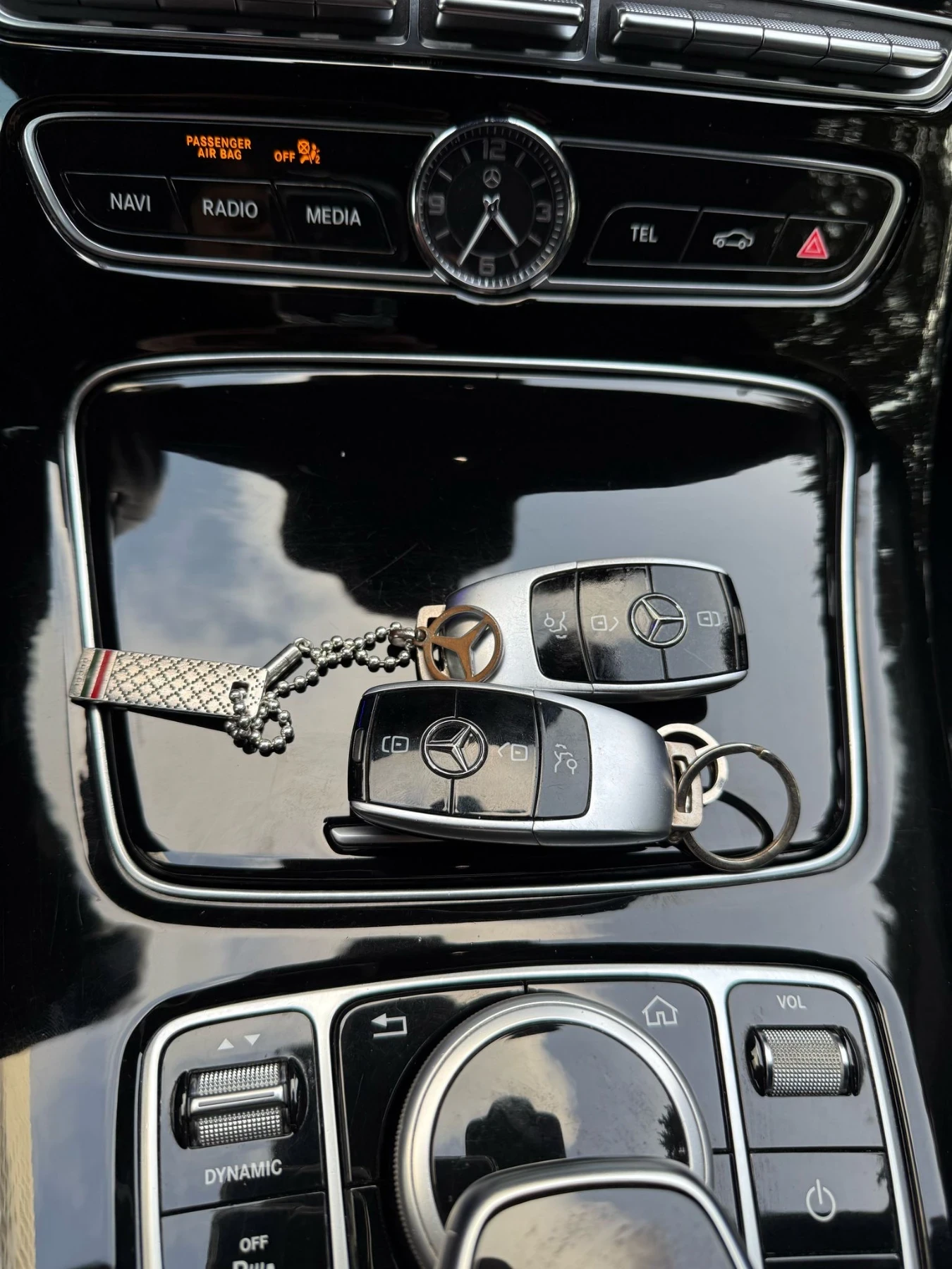 Mercedes-Benz E 350 AMG PREMIUM - изображение 10