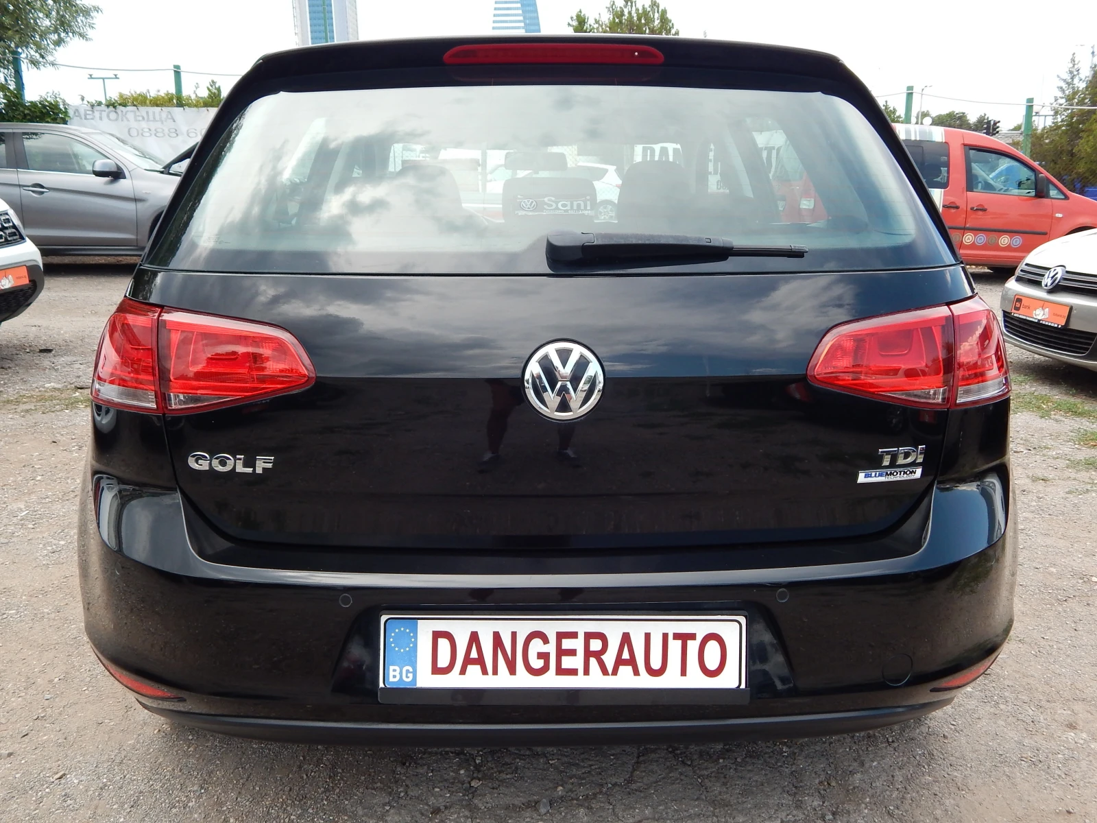 VW Golf 1.6TDI* КАТО НОВА*  - изображение 5