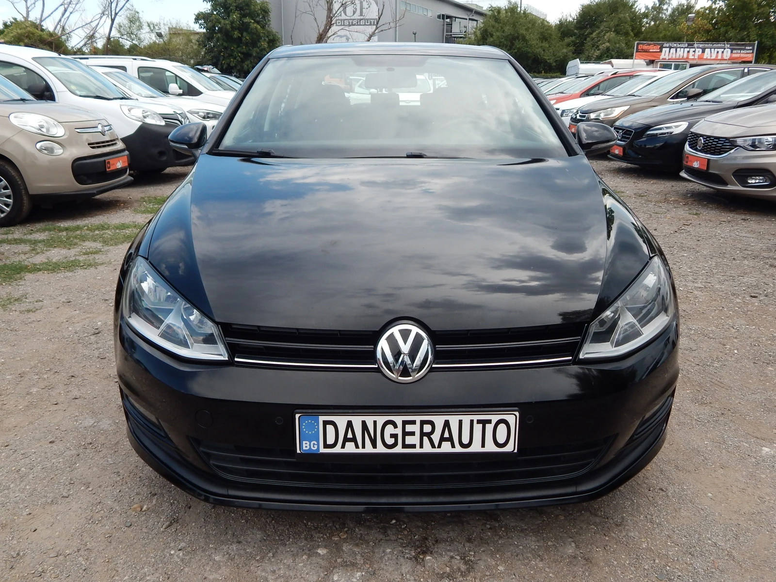VW Golf 1.6TDI* КАТО НОВА*  - изображение 2