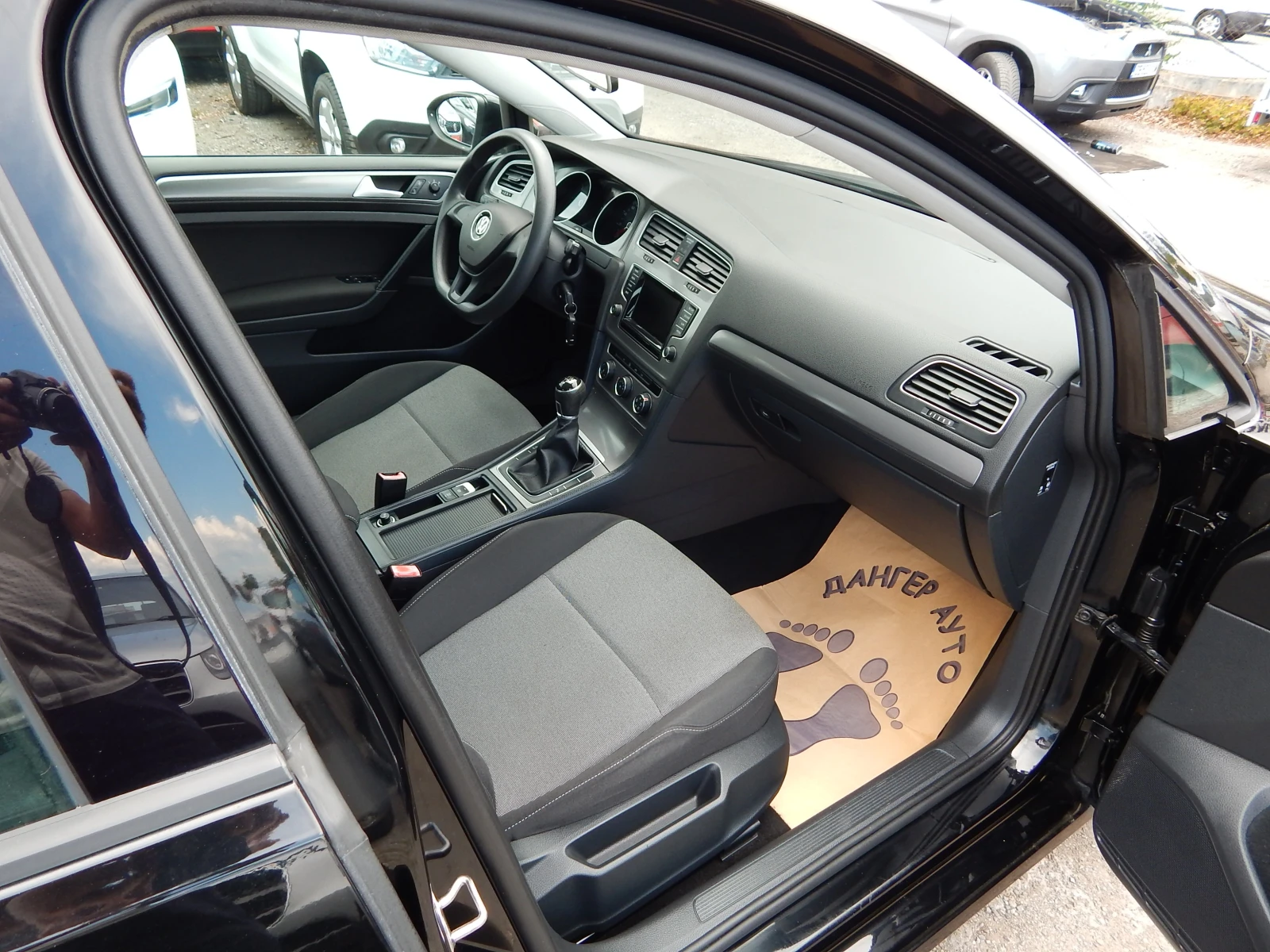 VW Golf 1.6TDI*  *  | Mobile.bg   17