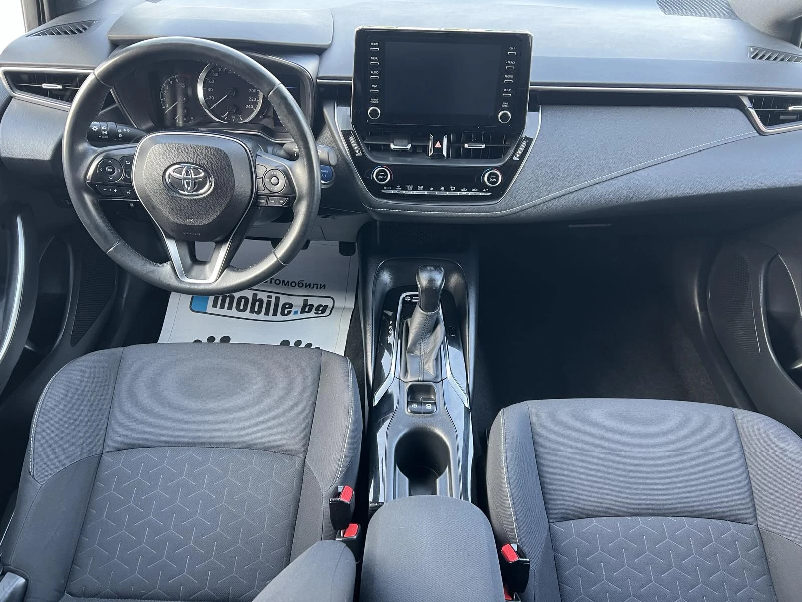 Toyota Corolla   1.8 Hybrid | Mobile.bg   12