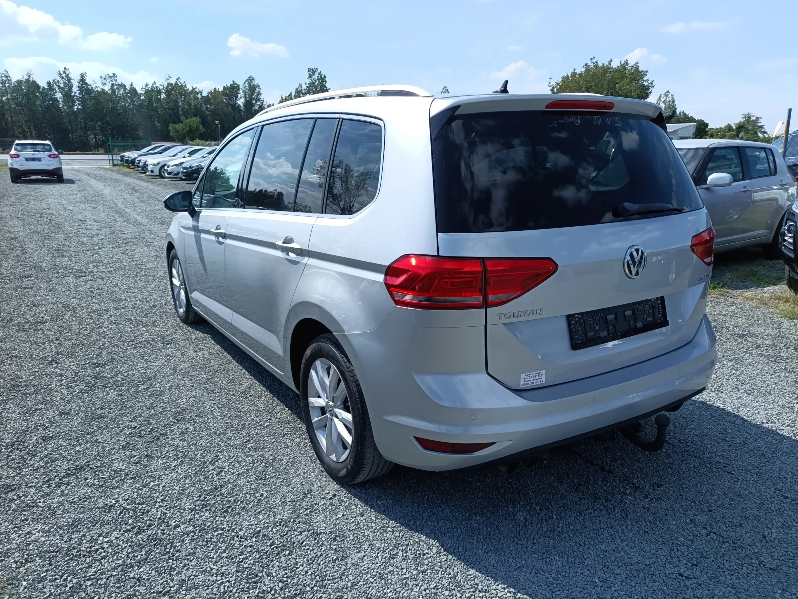 VW Touran 2.0 150 автомат алкантара нави - изображение 7