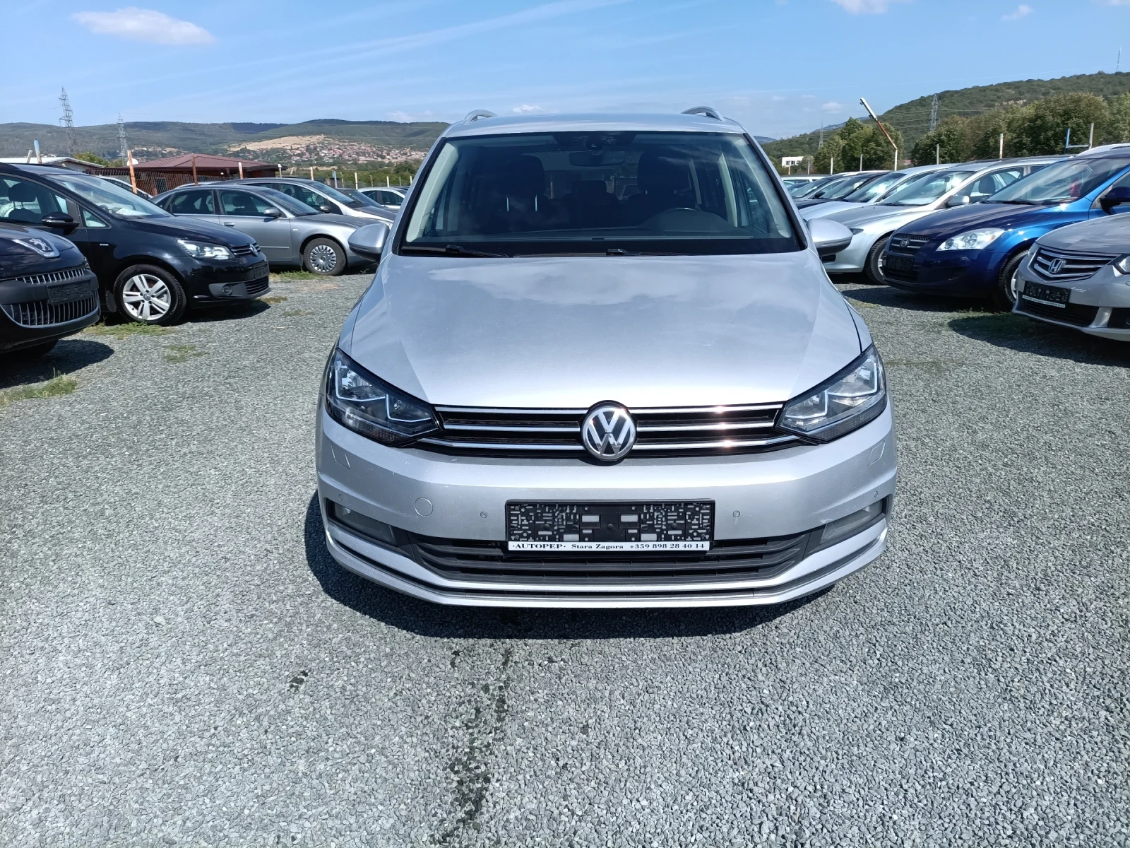VW Touran 2.0 150 автомат алкантара нави - изображение 2