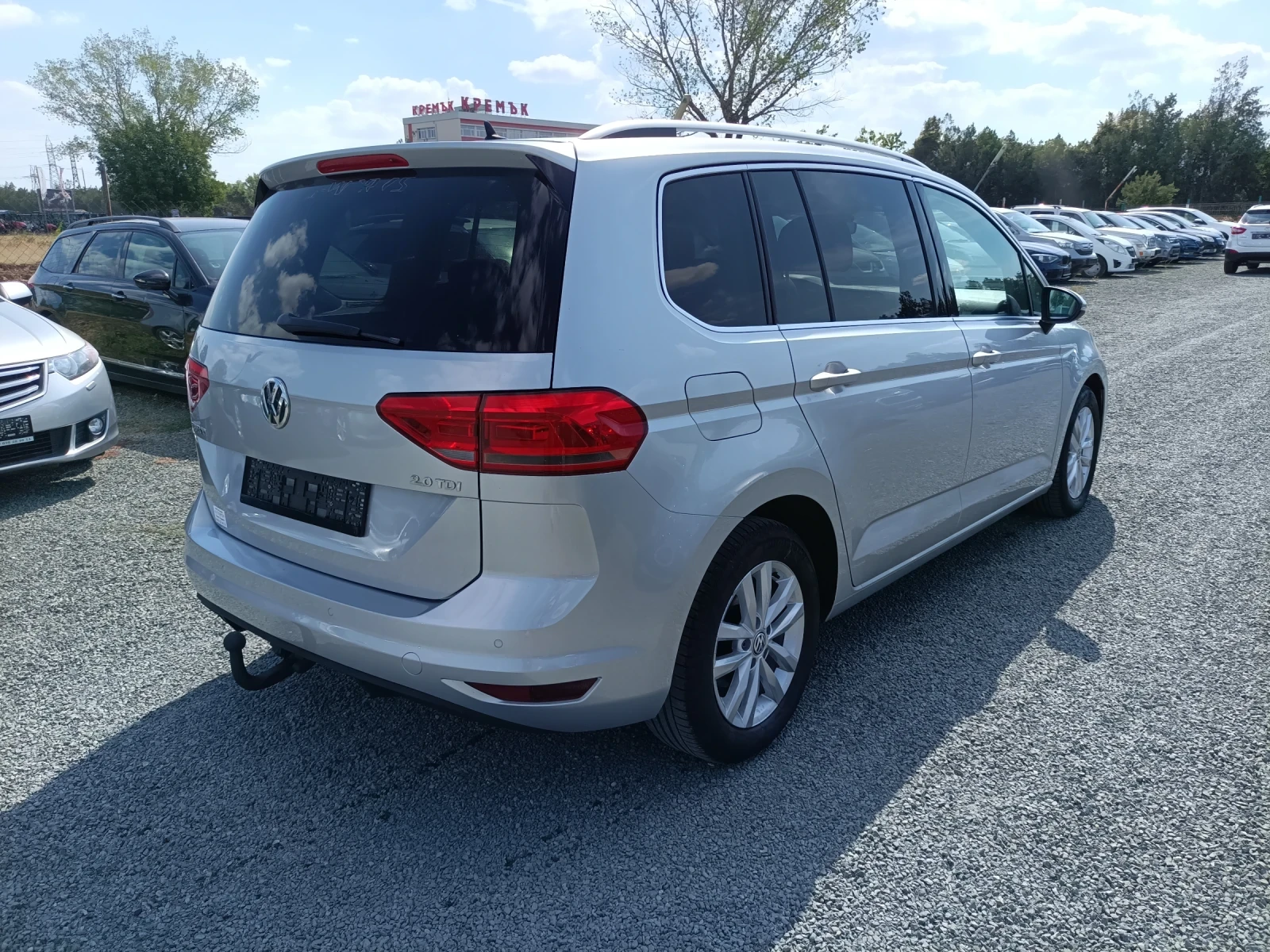 VW Touran 2.0 150 автомат алкантара нави - изображение 5