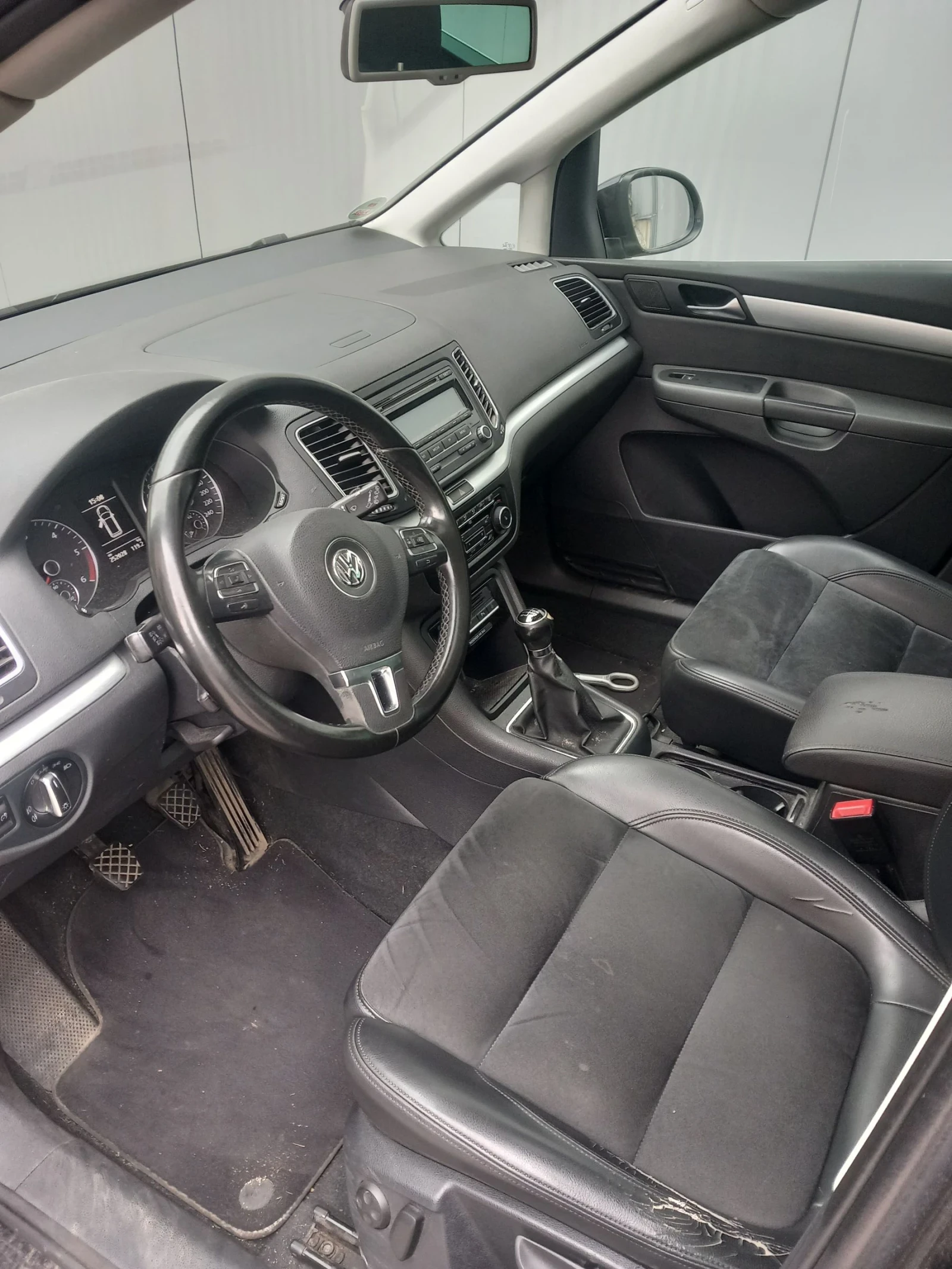 VW Sharan 2.0 - изображение 7