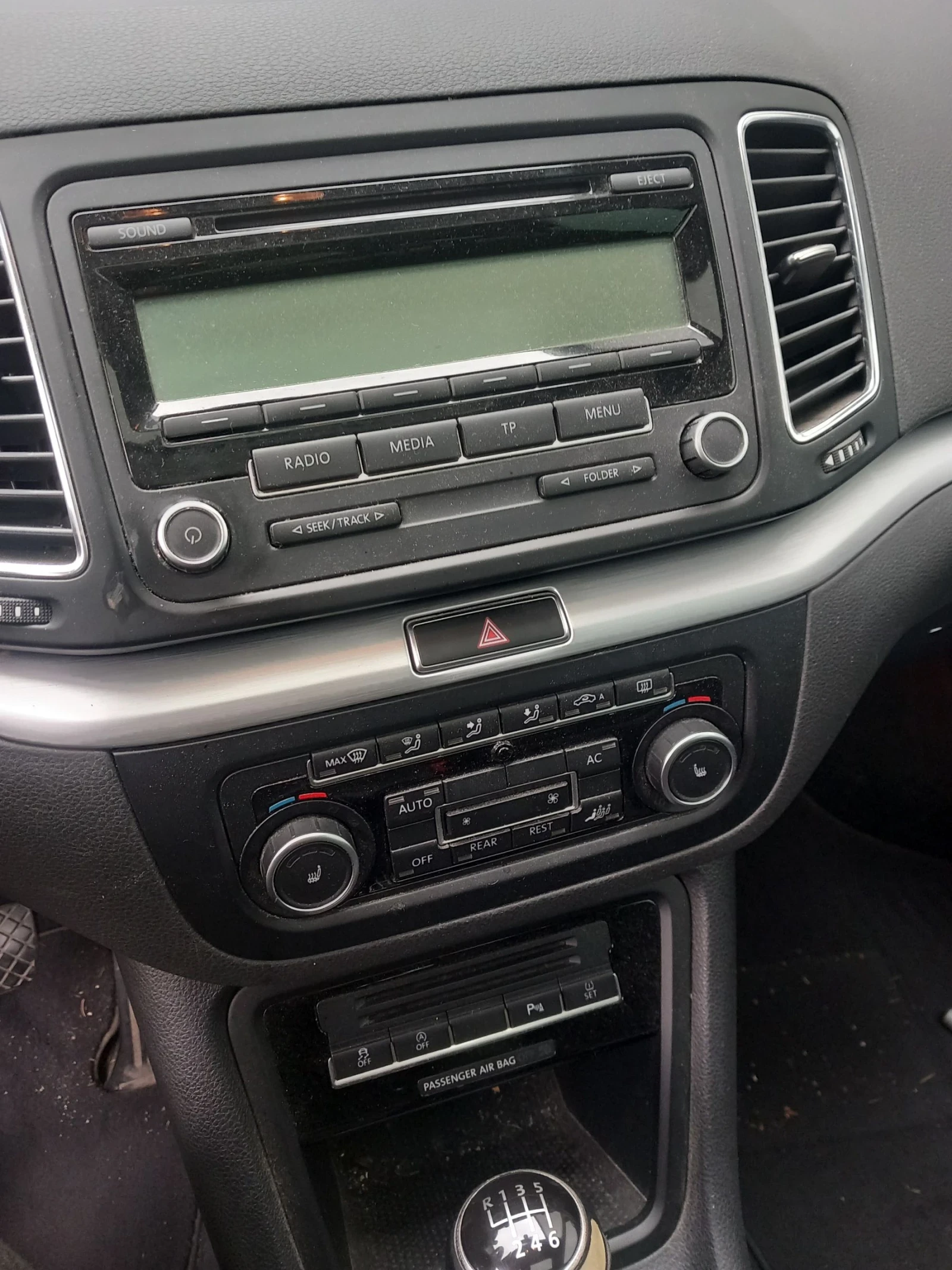 VW Sharan 2.0 - изображение 9