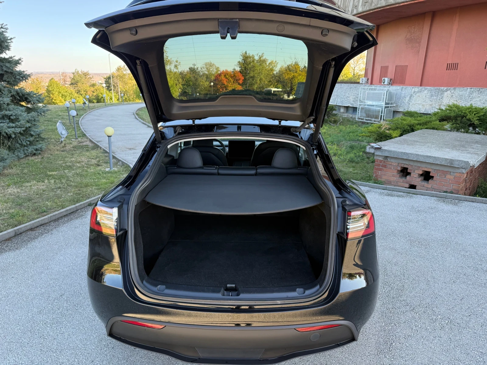 Tesla Model Y Long Range Dual Motor | Mobile.bg   13