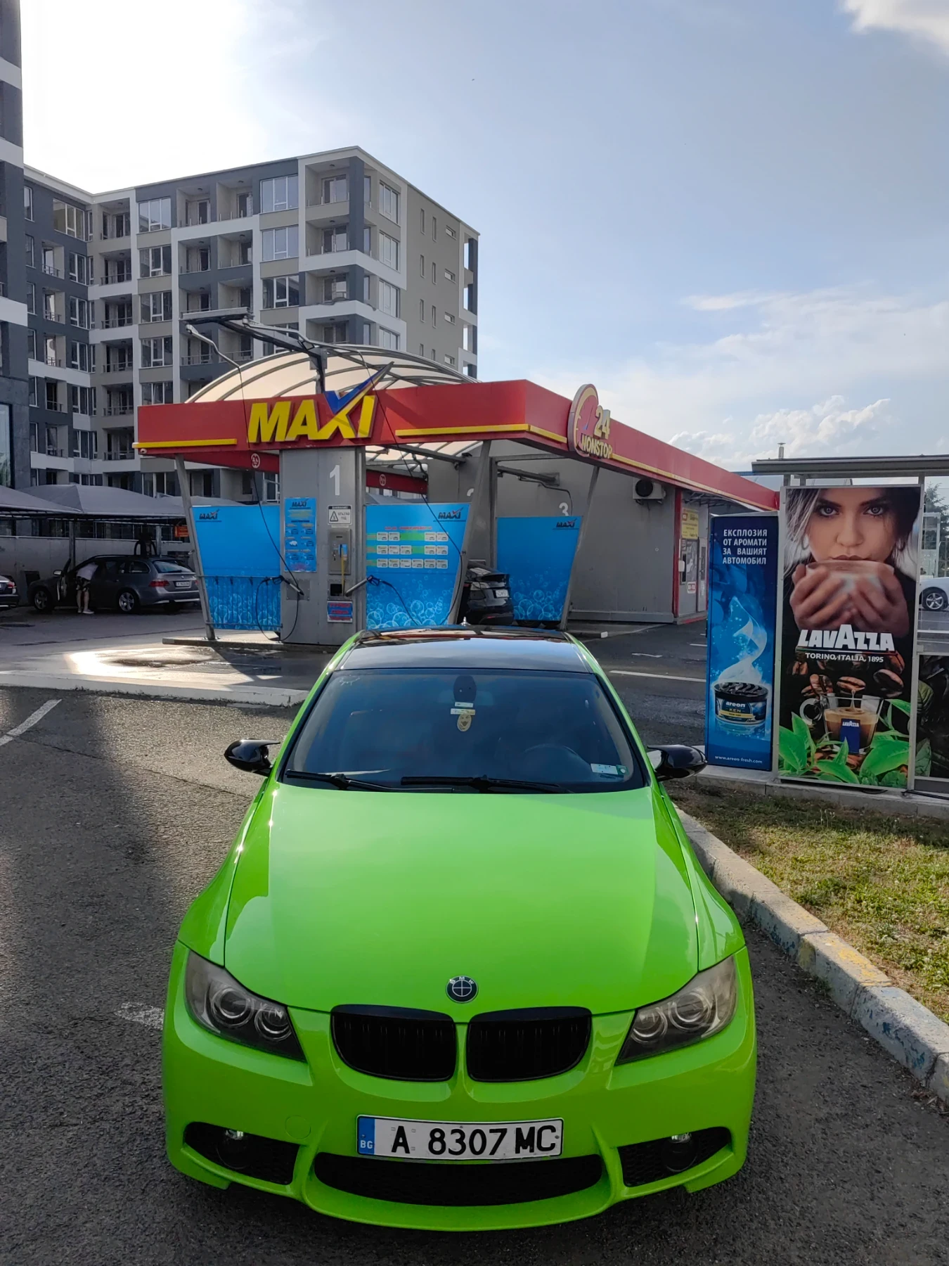 BMW 330, снимка 4 - Автомобили и джипове - 52412733