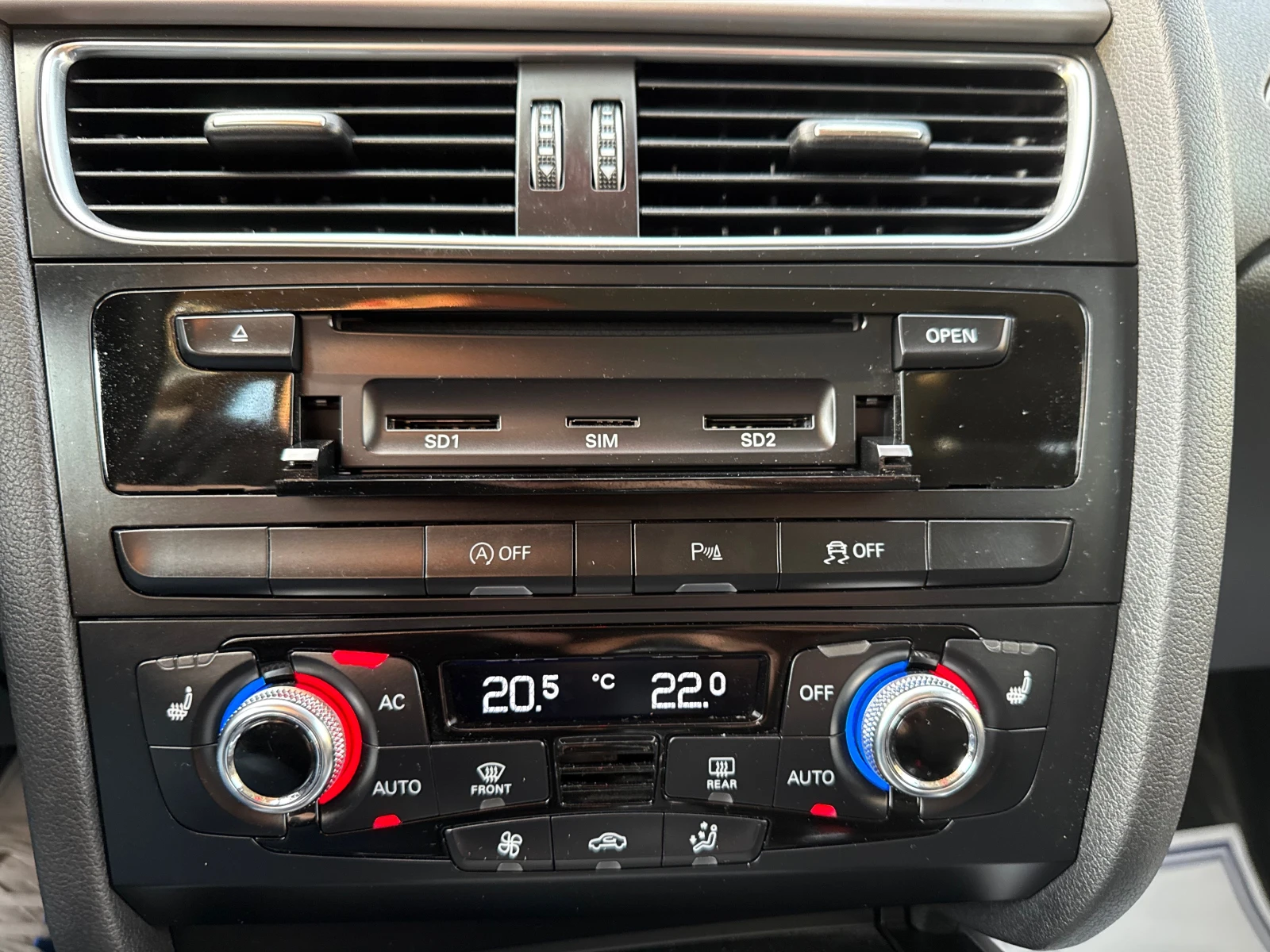 Audi A4 2.0///LED-Xenon///NAVI///Top/// | Mobile.bg   17