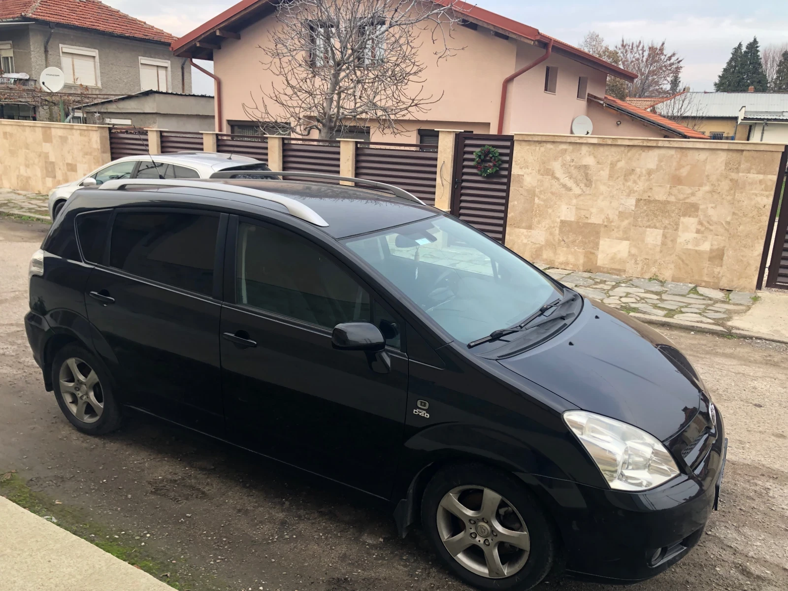 Toyota Corolla verso 2.0 diezel  | Mobile.bg � ����������� 1