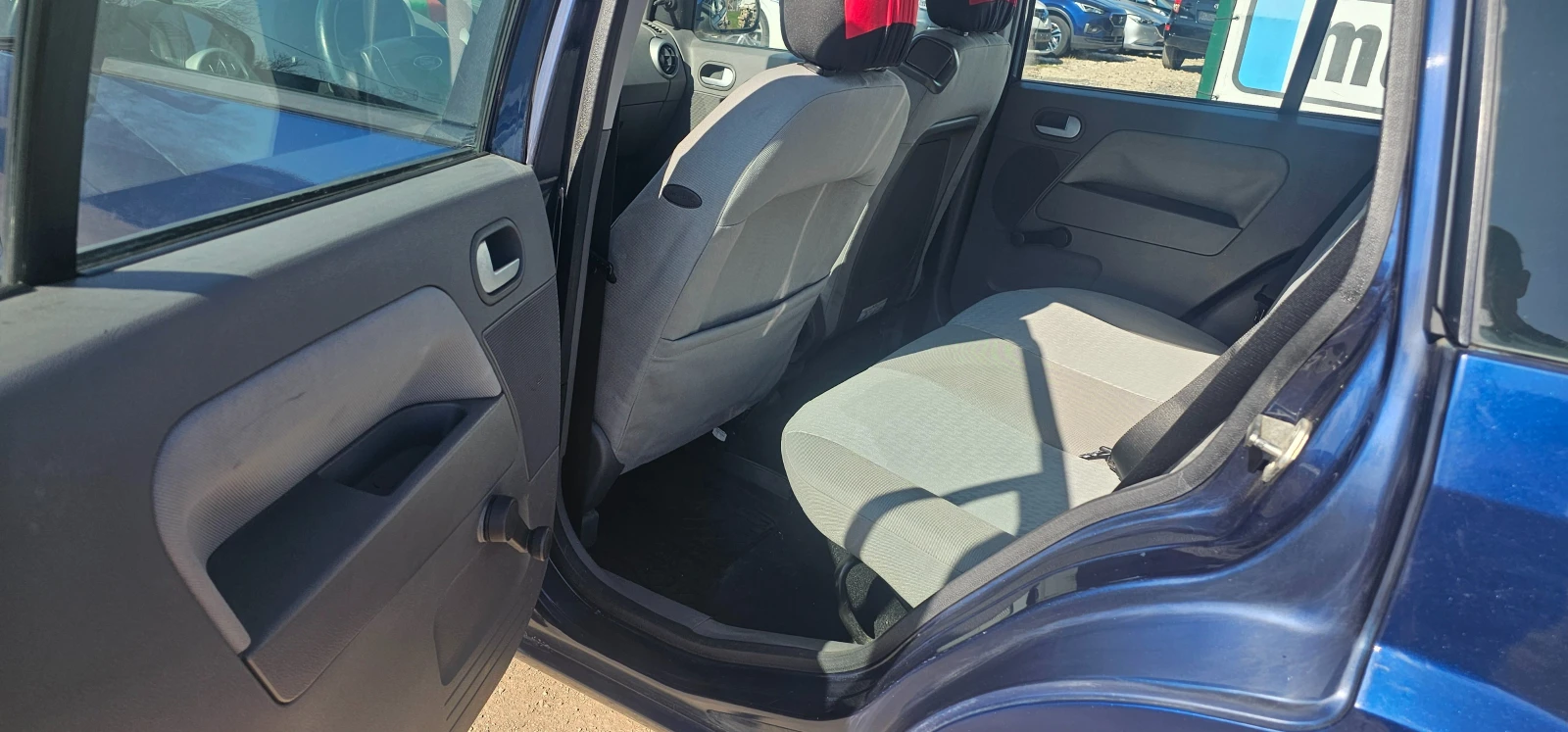 Ford Fusion 1.4i 68кс 102000км, снимка 14 - Автомобили и джипове - 53816076