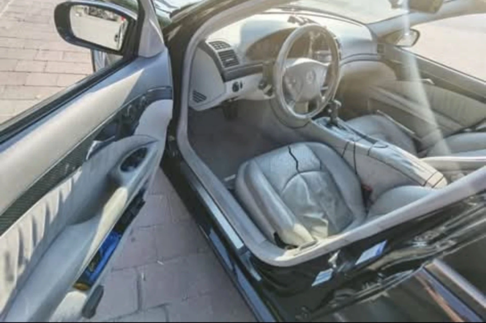 Mercedes-Benz E 320, снимка 7 - Автомобили и джипове - 54140731