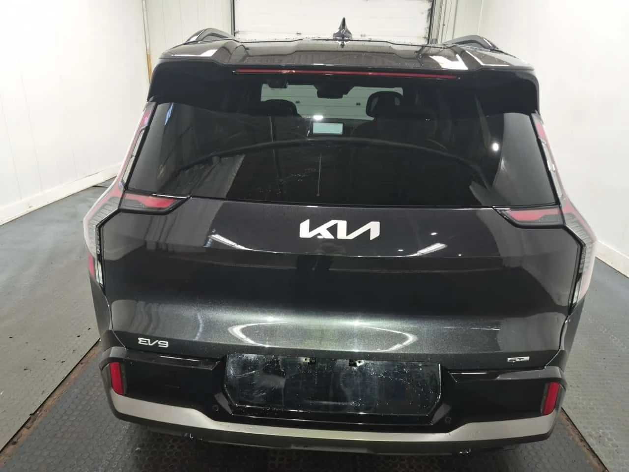 Kia EV9 LAND W/GT LINE PACKAGE  CARFAX, снимка 17 - Автомобили и джипове - 54333217