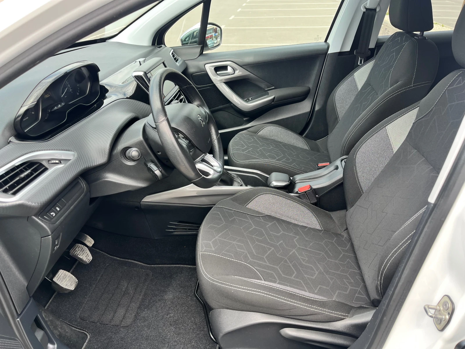 Peugeot 2008 1.6 HDI STYLE FACELIFT  | Mobile.bg � ����������� 10