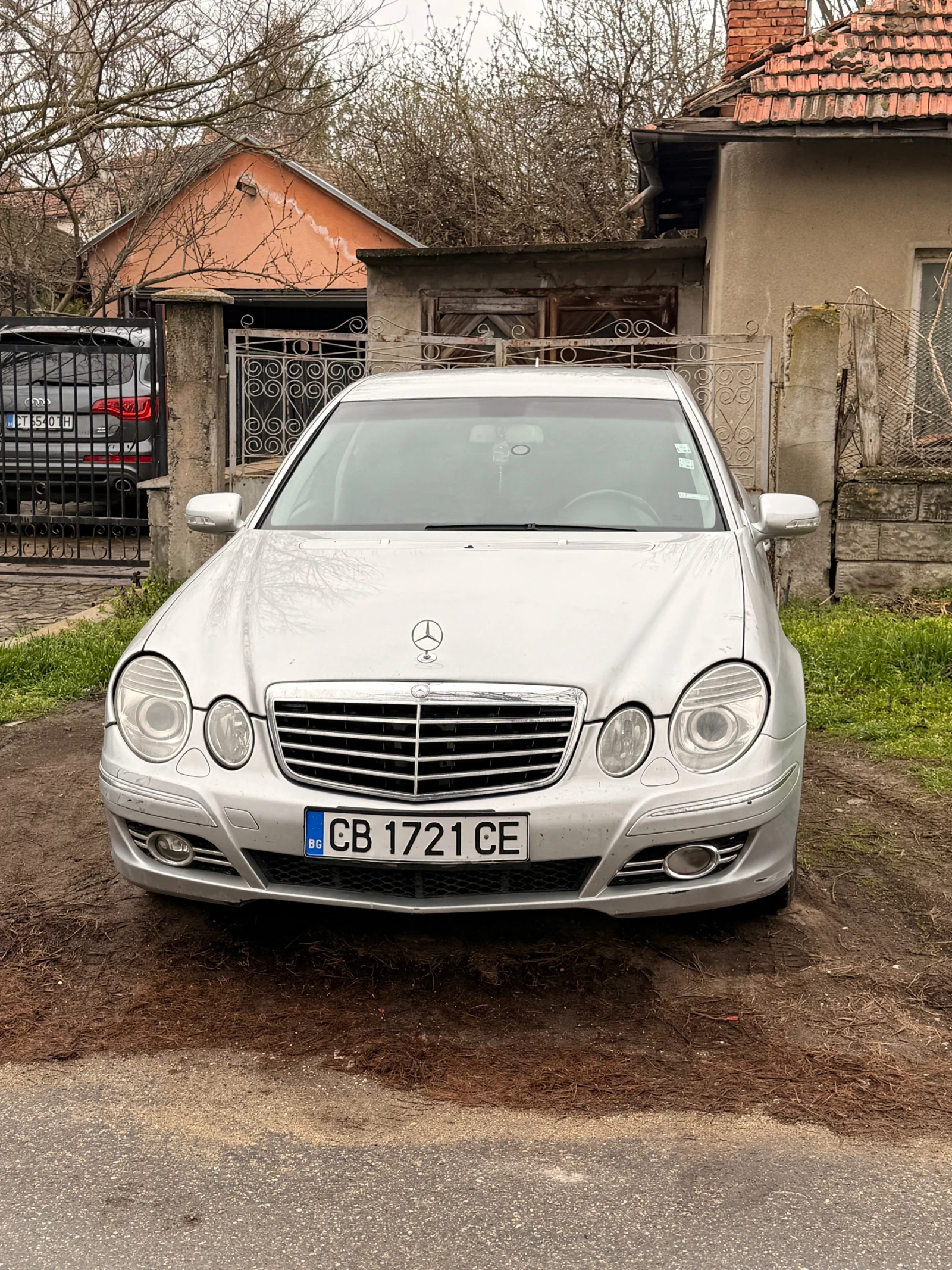 Mercedes-Benz E 280