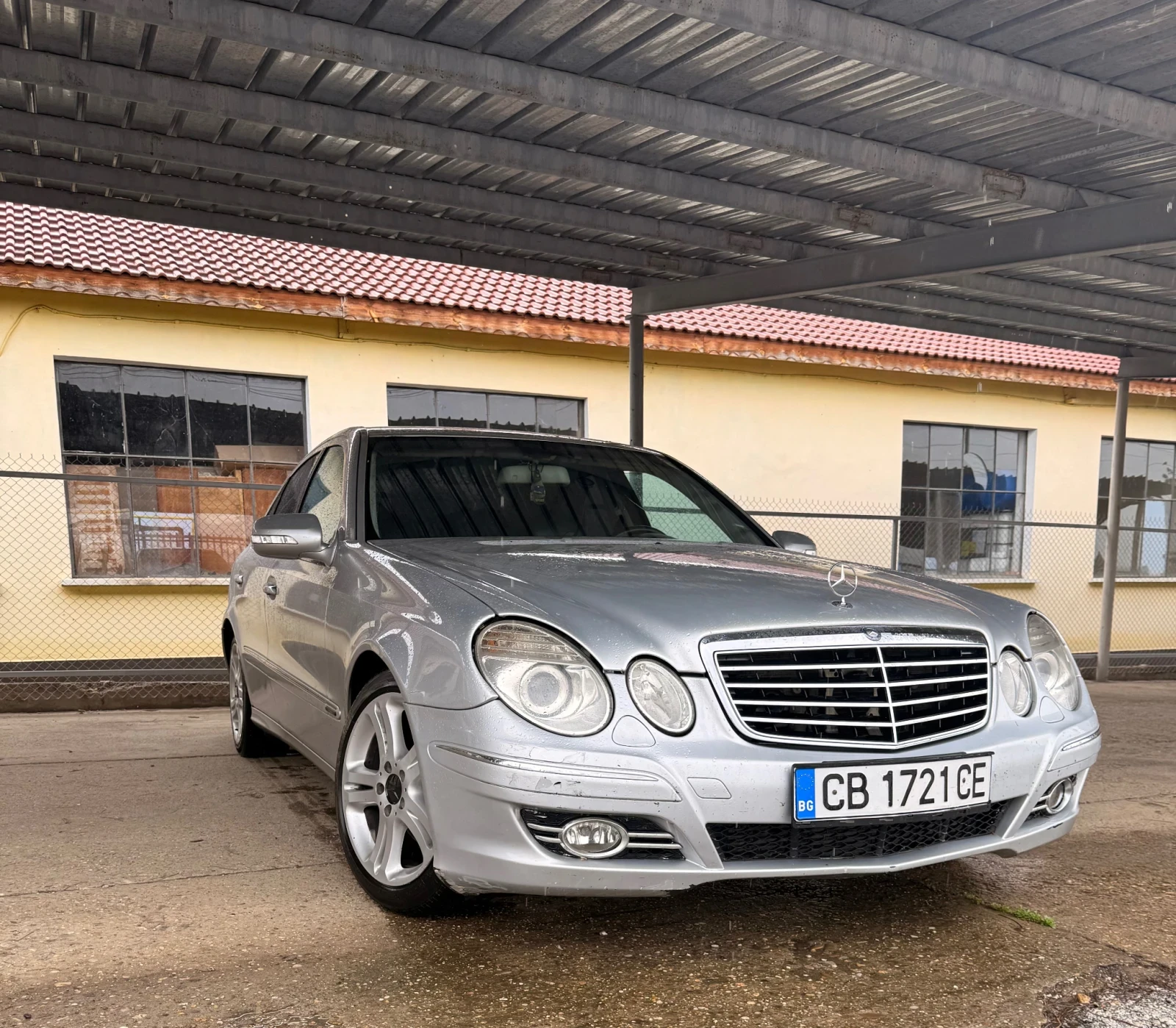 Mercedes-Benz E 280