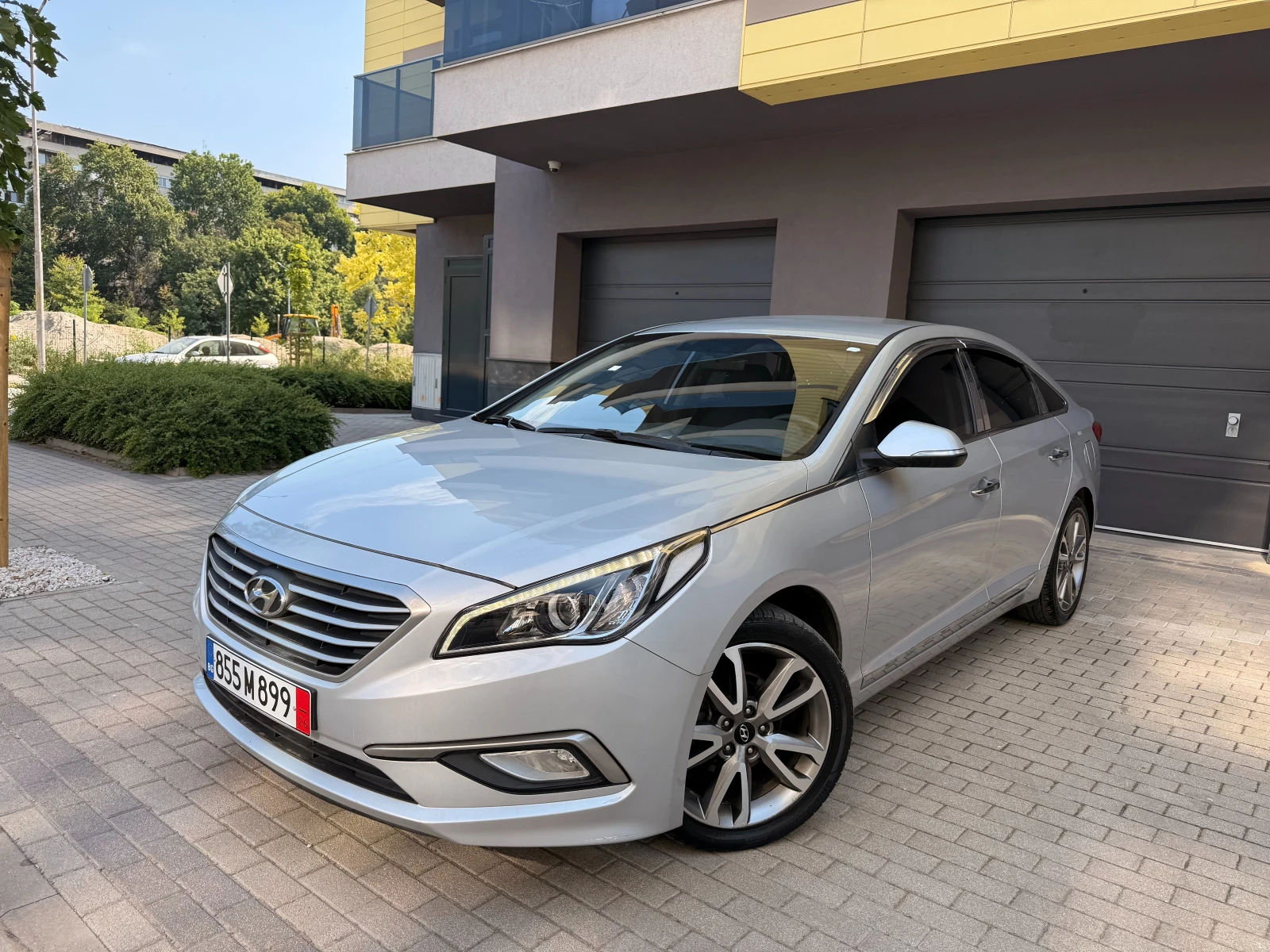 Hyundai Sonata LF 2.0 LPI, снимка 2 - Автомобили и джипове - 55089802