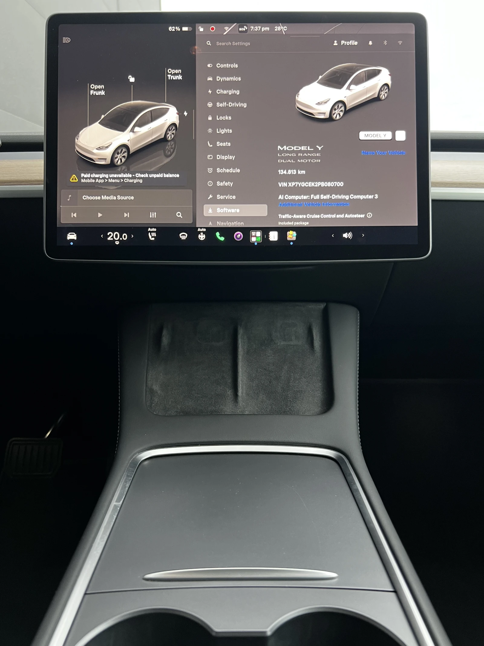 Tesla Model Y Long Range Dual AWD, снимка 14 - Автомобили и джипове - 55397244