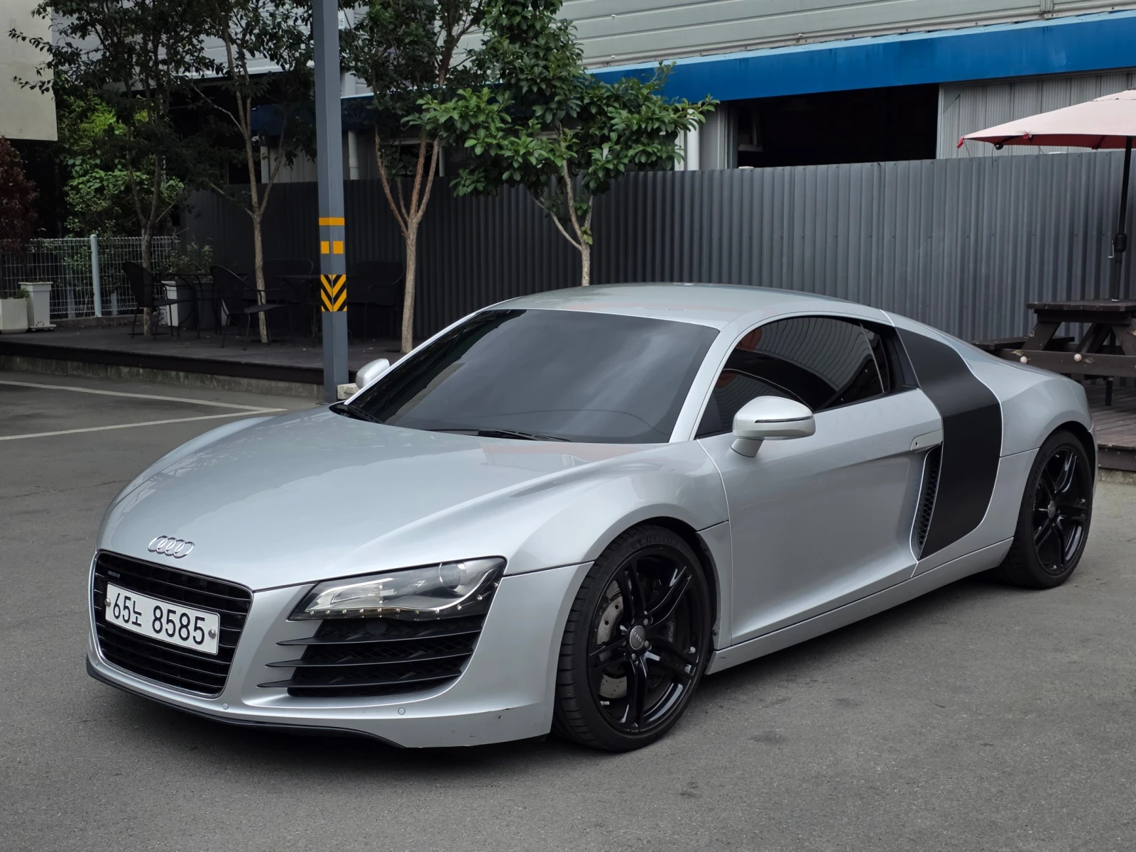 Audi R8 V8* BLIND SPOT* КРАЙНА ЦЕНА, снимка 5 - Автомобили и джипове - 55496039