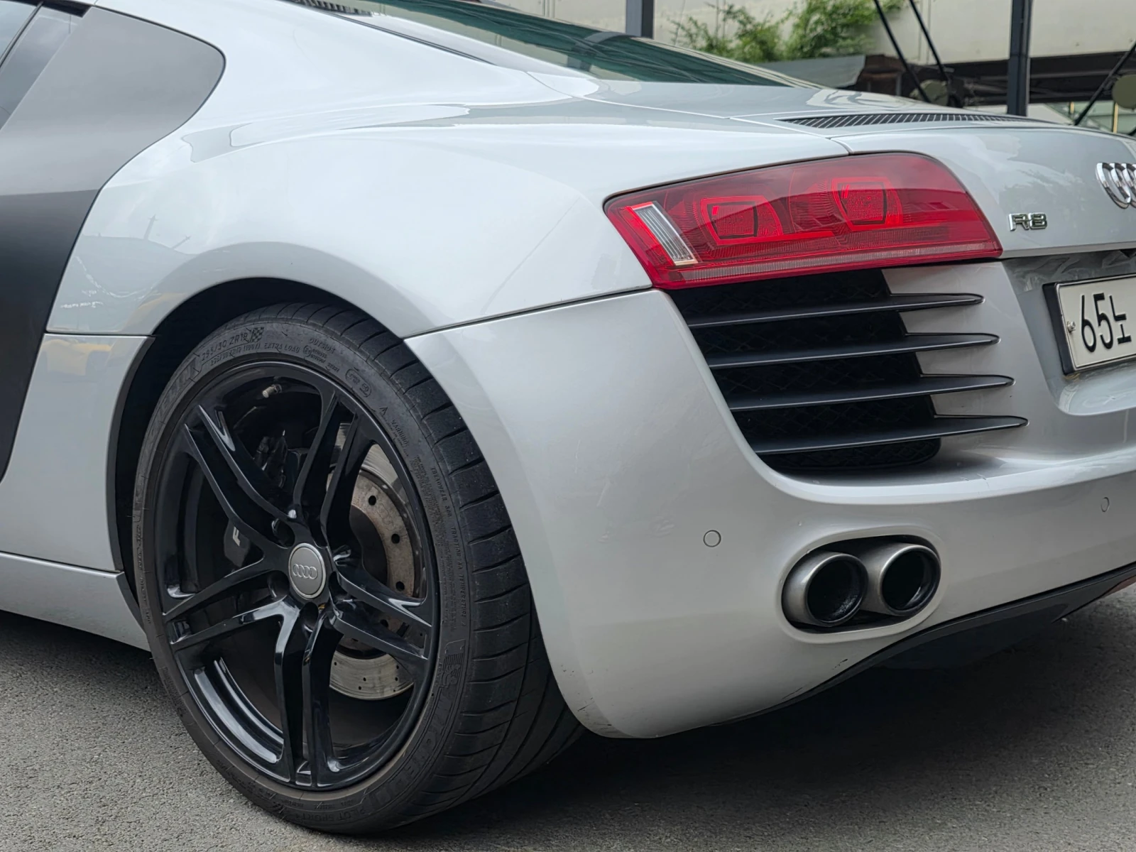 Audi R8 V8* BLIND SPOT* КРАЙНА ЦЕНА, снимка 9 - Автомобили и джипове - 55496039