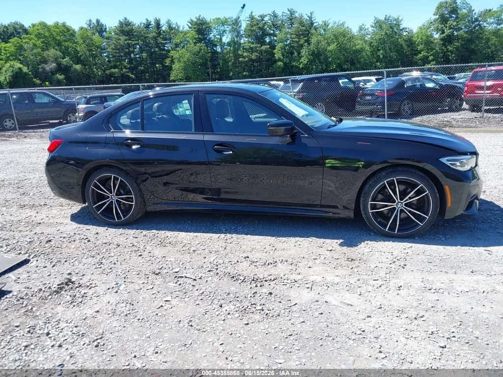 BMW 330 xDrive M SPORT | CARFAX | АВТОКРЕДИТ, снимка 2 - Автомобили и джипове - 55544190